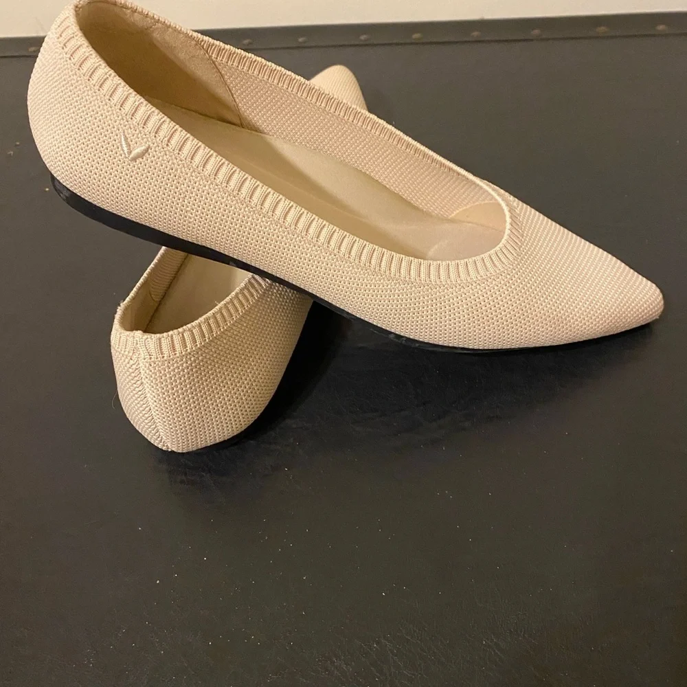 Elegant Viviana Beige/Cream Knit Pointed Toe Slip- on Comfy Cozy Flats for Women - Picture 1 of 13
